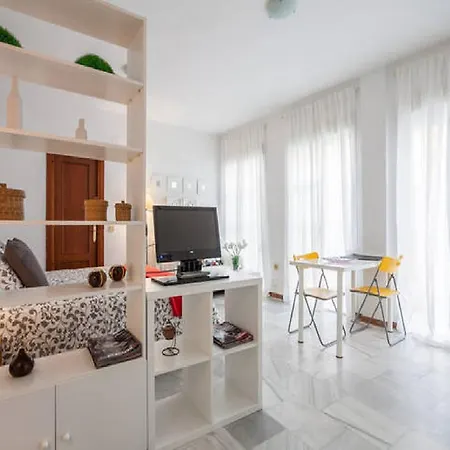Apartamento Alhondiga Apartment Seville